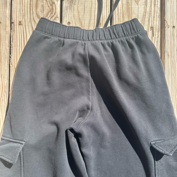Gilly Hicks Black cotton cargo sweatpants with elastic waistband Size Small Flaw - Picture 13 of 16